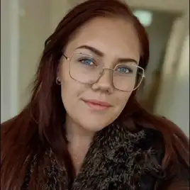 Spelförfattare Alexsandra Pandora Lind
